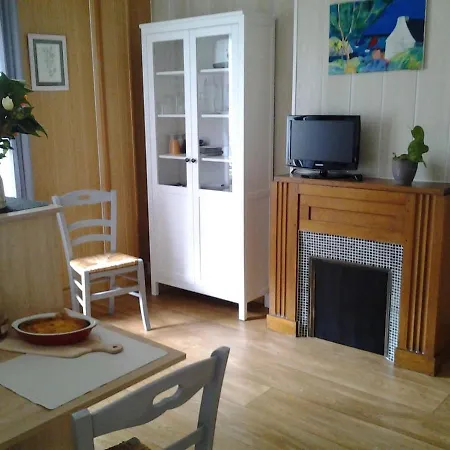 Apartment A 200 Metres Du Port De